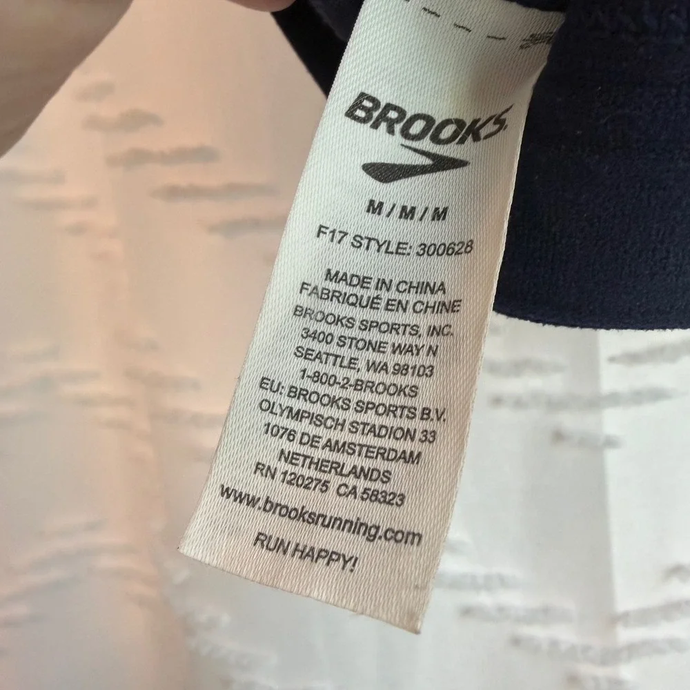 Brooks Womens High Impact Sports Bra Navy Pink Geometric Print Racerback Size M